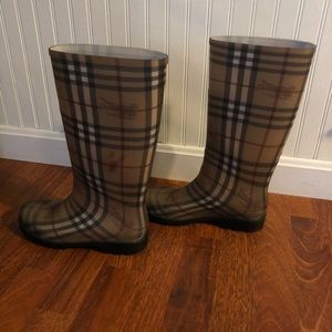 Authentic Burberry rain boots